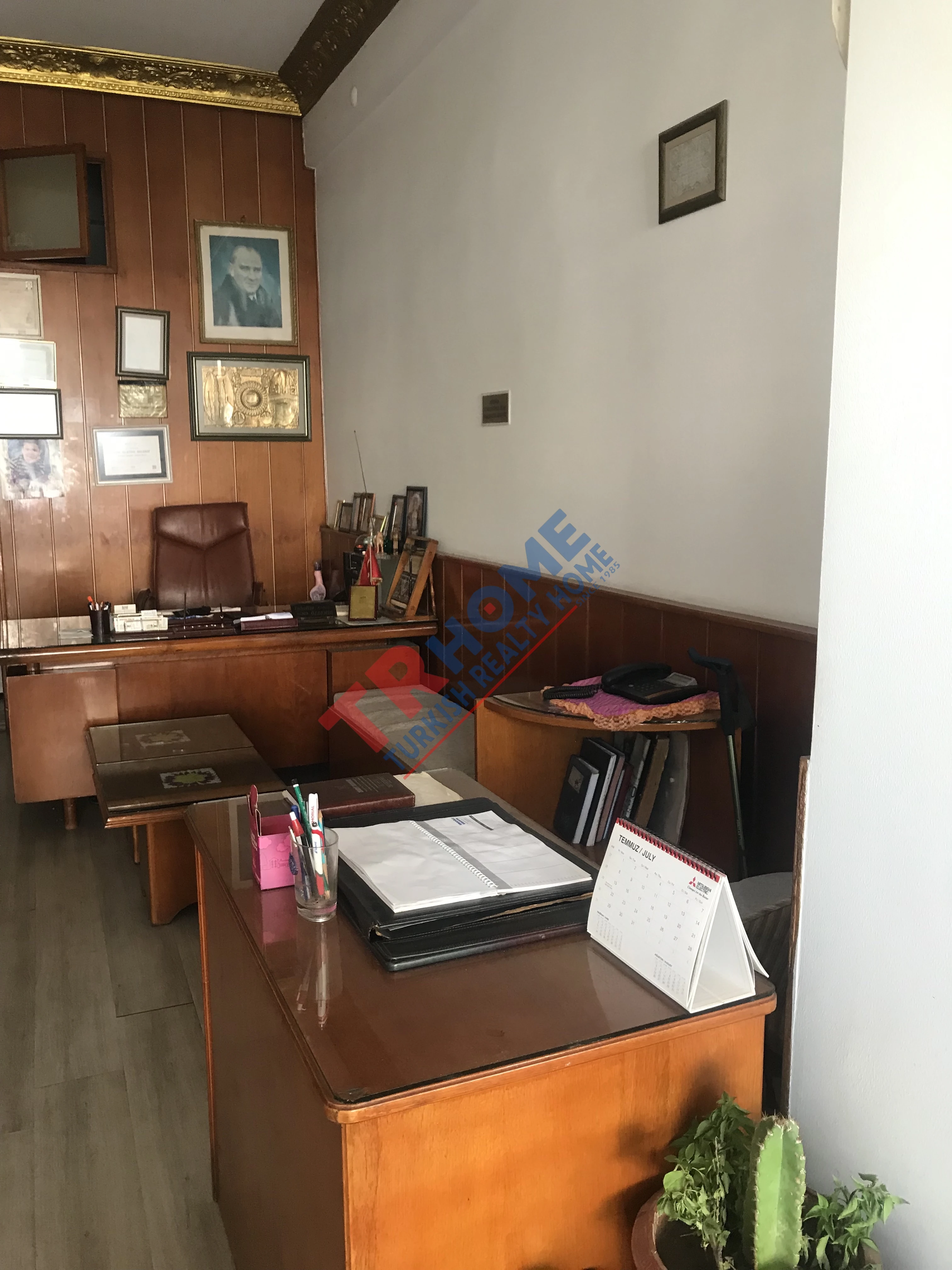 100 bölgesi merkezi konum çok amaçlı kullanım ofis ve yatırım fırsatı